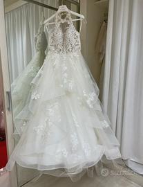 Vestito da sposa sartoriale ricamato