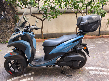 Tricity 155 moto a 3 ruote