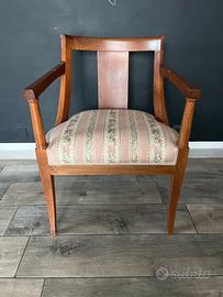 Poltrona fine ottocento restaurata con cura