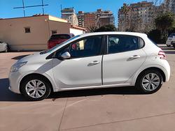 PEUGEOT 208 1.2 ACTIVE 12 MESI DI GARANZIA