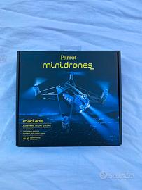 Parrot mini drone Maclane airborne