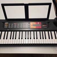 Pianola Yamaha PSR-F51