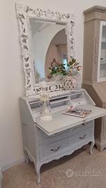 Cassettiera con ribalta rifatto shabby