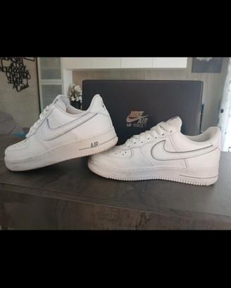 Nike Air Force 1 '07 LV8 prezzo 