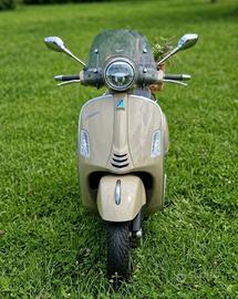 vespa gts 300 