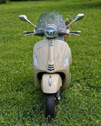 vespa gts 300 