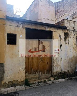 Box / Garage di 70 m² a Alcamo
