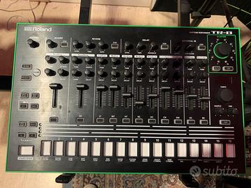 Roland TR8 Drum Machine