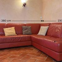 DIVANO ANGOLARE IN VERA PELLE