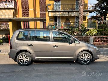 volkswagen touran ecofuel