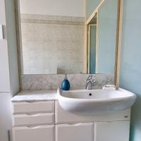 Specchio con luci integrate