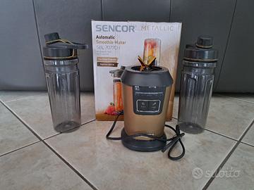 frullatore quasi nuovo con 2 bicchieri o