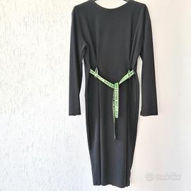 Abito midi nero a tubino Zara