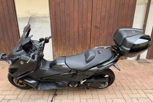 Yamaha T Max 560 - 2024