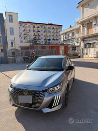 Peugeot 208 luglio 2024