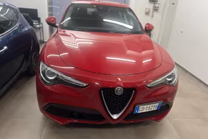 Alfa Romeo Stelvio 2.2 Turbodiesel 190 CV AT8 RWD 