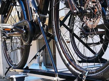 SUPPORTI PORTA BICI