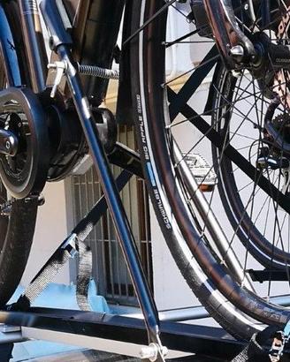 SUPPORTI PORTA BICI