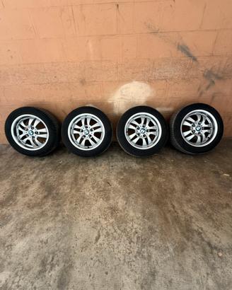 Cerchi BMW serie 3 E90 prezzo trattabile