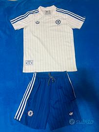 Completo Adidas Chelsea