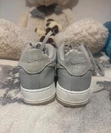nike grigie