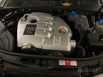 AUDI A4 3ª serie - 2001