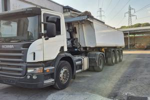 SCANIA CON SEMIRIMORCHIO SCHMITZ