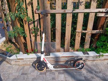 Monopattino OXELO usato