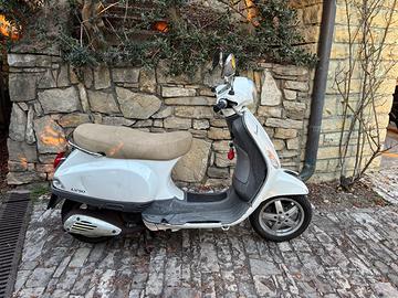 Piaggio Vespa 50 LX - 2013