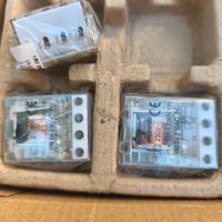 relais per impianto elettrico 220v.