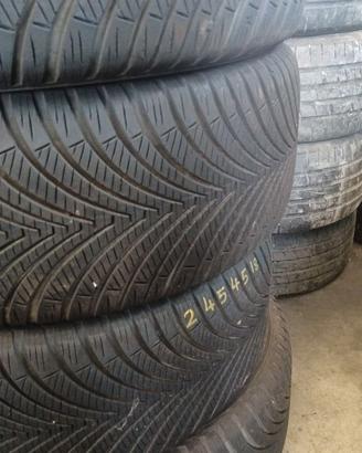 SET 4 GOMME DA NEVE