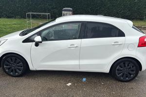 Kia Rio 2012 1.4 90 cv