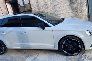 Audi A3 sportback tetto pelle cerchi 18 gommata