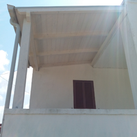 Veranta in legno lamellare