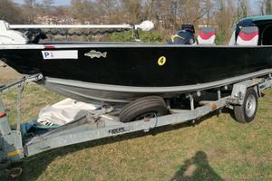 Canadian 560 Fishing Edition Full Optional