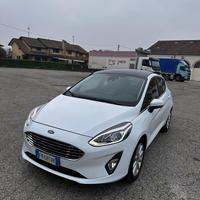 Ford Fiesta tetto apribile UNIRPO