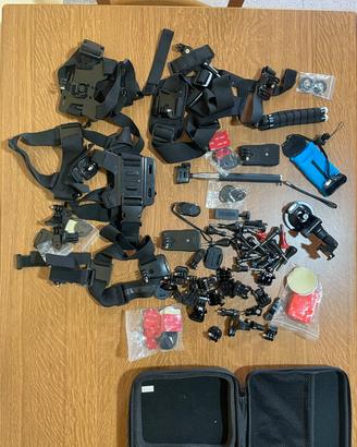 doppio kit accessori GoPro 