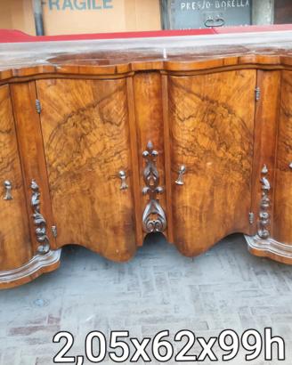 Antica credenza