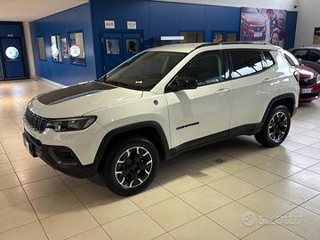 Jeep Compass 4xe 1.3 T4 PHEV 240cv Trailhawk ...