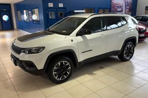 Jeep Compass 4xe 1.3 T4 PHEV 240cv Trailhawk ...