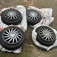 cerchi e gomme 15 pollici