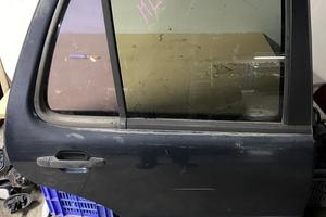 PORTA POST DX MERCEDES ML W163