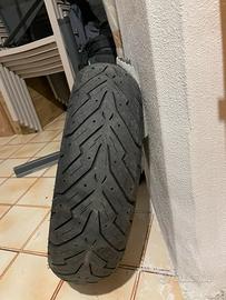 Pneumatico Posteriore Pirelli Scooter 140/70/14