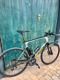 Bici corsa scott foil disc