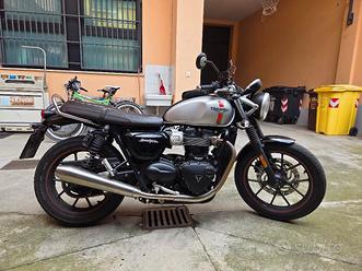 Custom Café racer usata in vendita a Ivrea