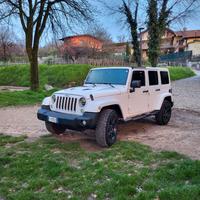 WRANGLER JK 2.8 CRD SAHARA COME NUOVA