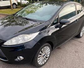 FORD Fiesta 5ª serie - 2011
