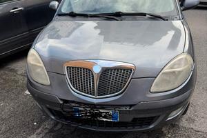 lancia y 1.3 multijet