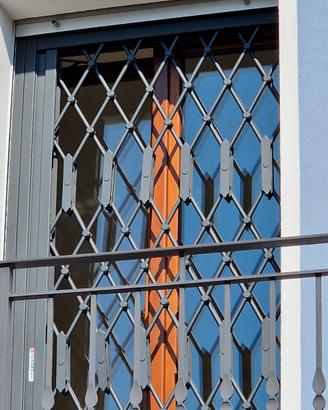 Cancellate retrattili di sicurezza