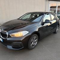 Bmw 116 116d 5p. Advantage
